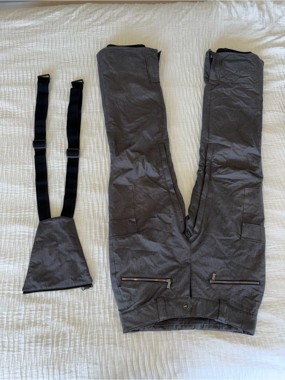 Avalanche Women's Gray Cargo Ski Pants with Detachable Suspenders